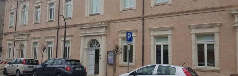 Stalli per ciclomotori presso nuove aule ‘Gobetti – De Gasperi’ via Pascoli